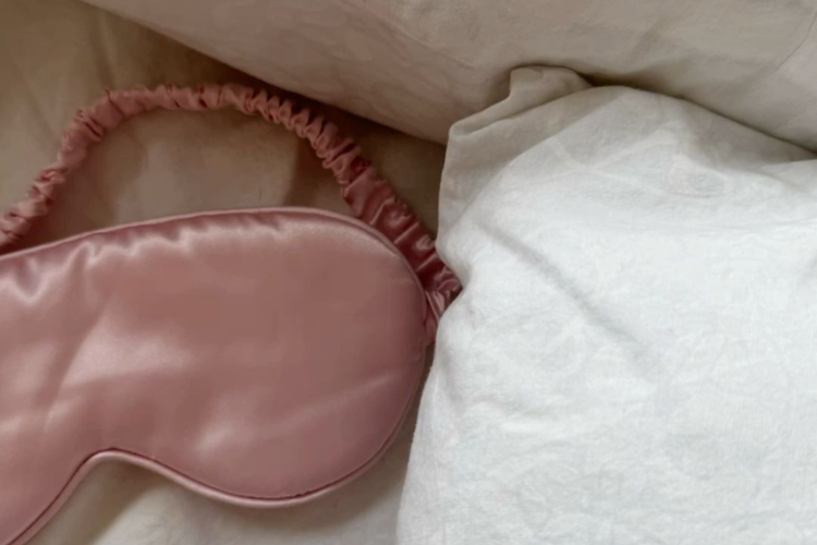 Things I Do to Stay Low Maintenance: My Sleep Routine